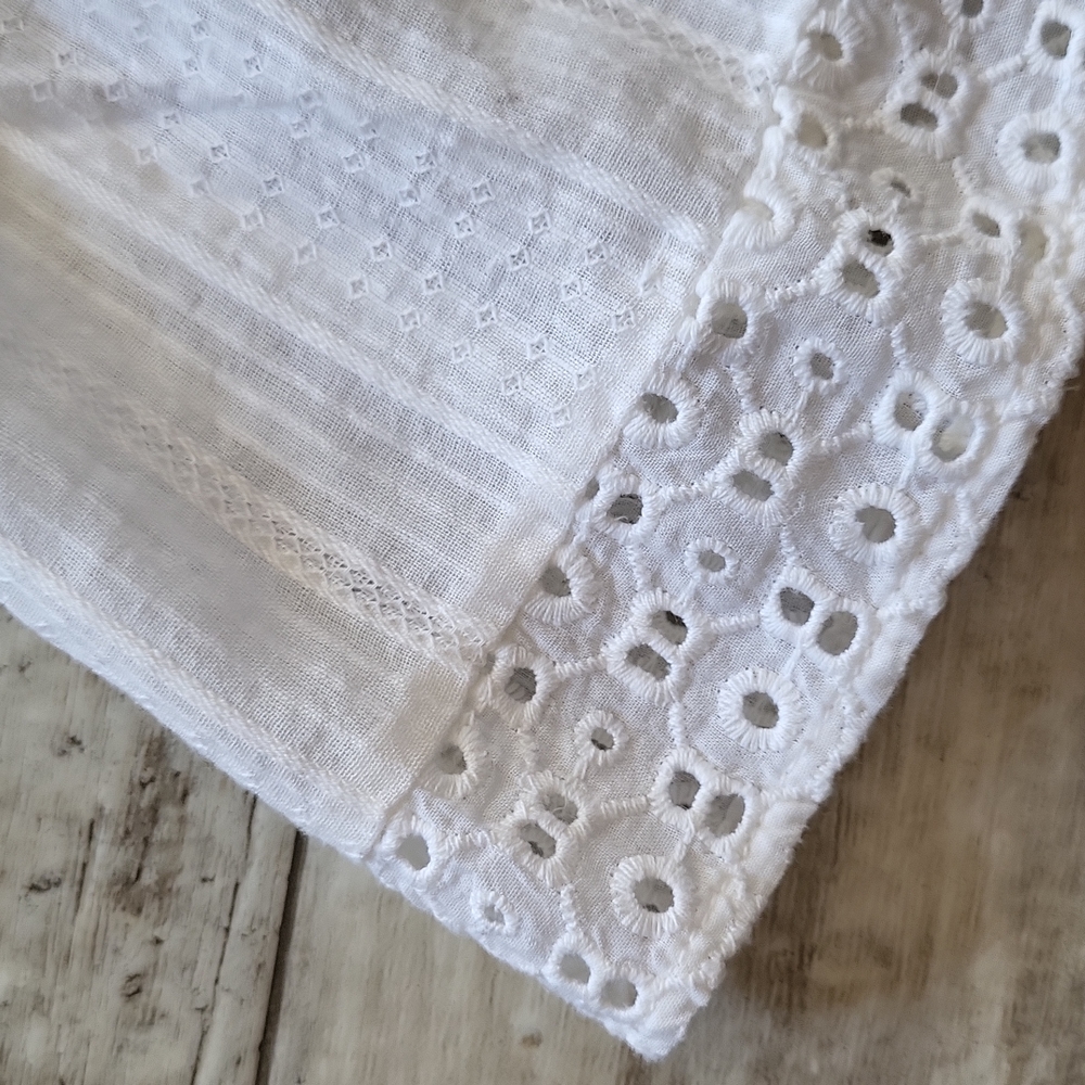 Forever 21 Peplum Eyelet Top - Picture 3 of 8
